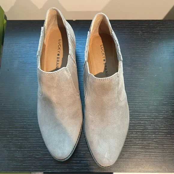 Lucky Brand Taupe Folley Suede Booties Size 8.5 - Picture 3 of 4